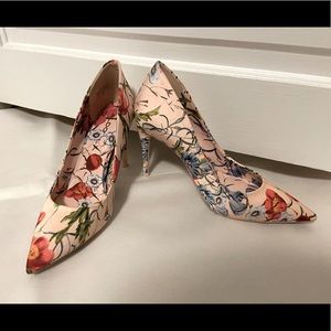 Flower print Heels